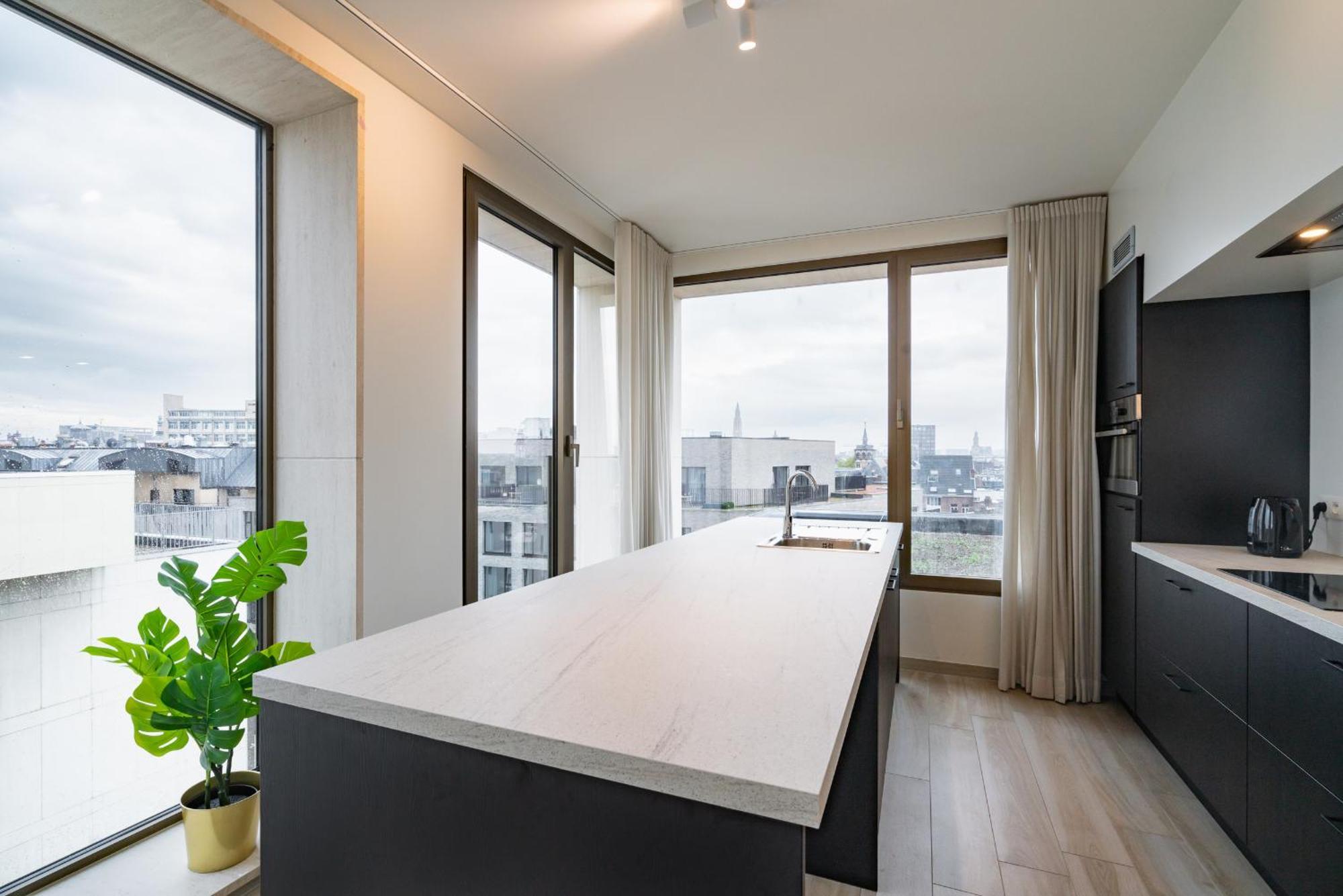 Opera In The Center Of Apartment *