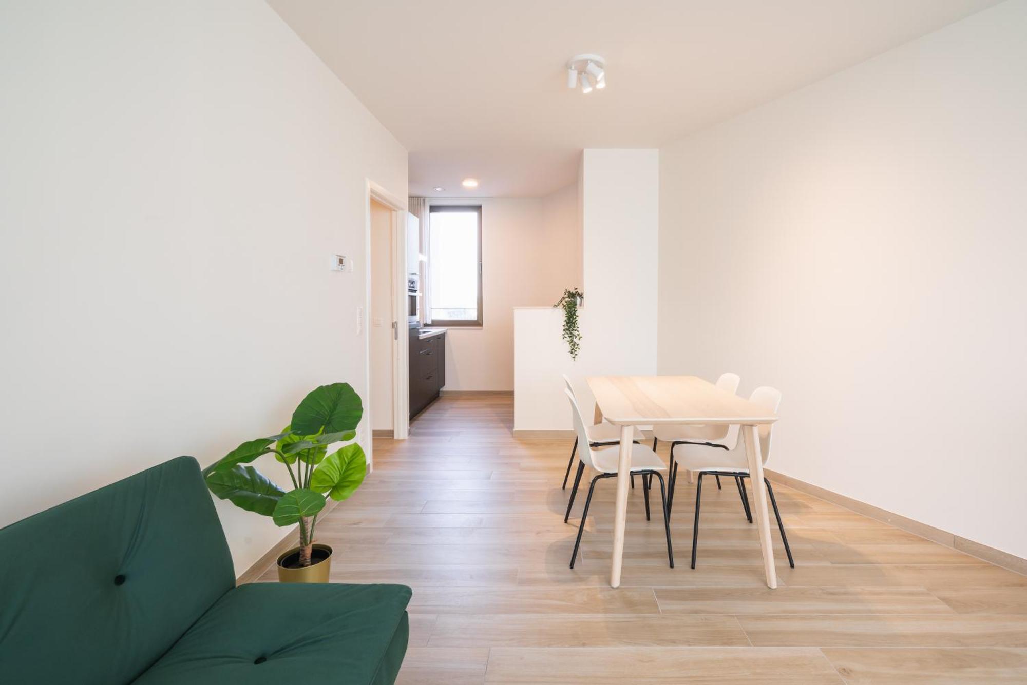 Apartment Opera In The Center Of *