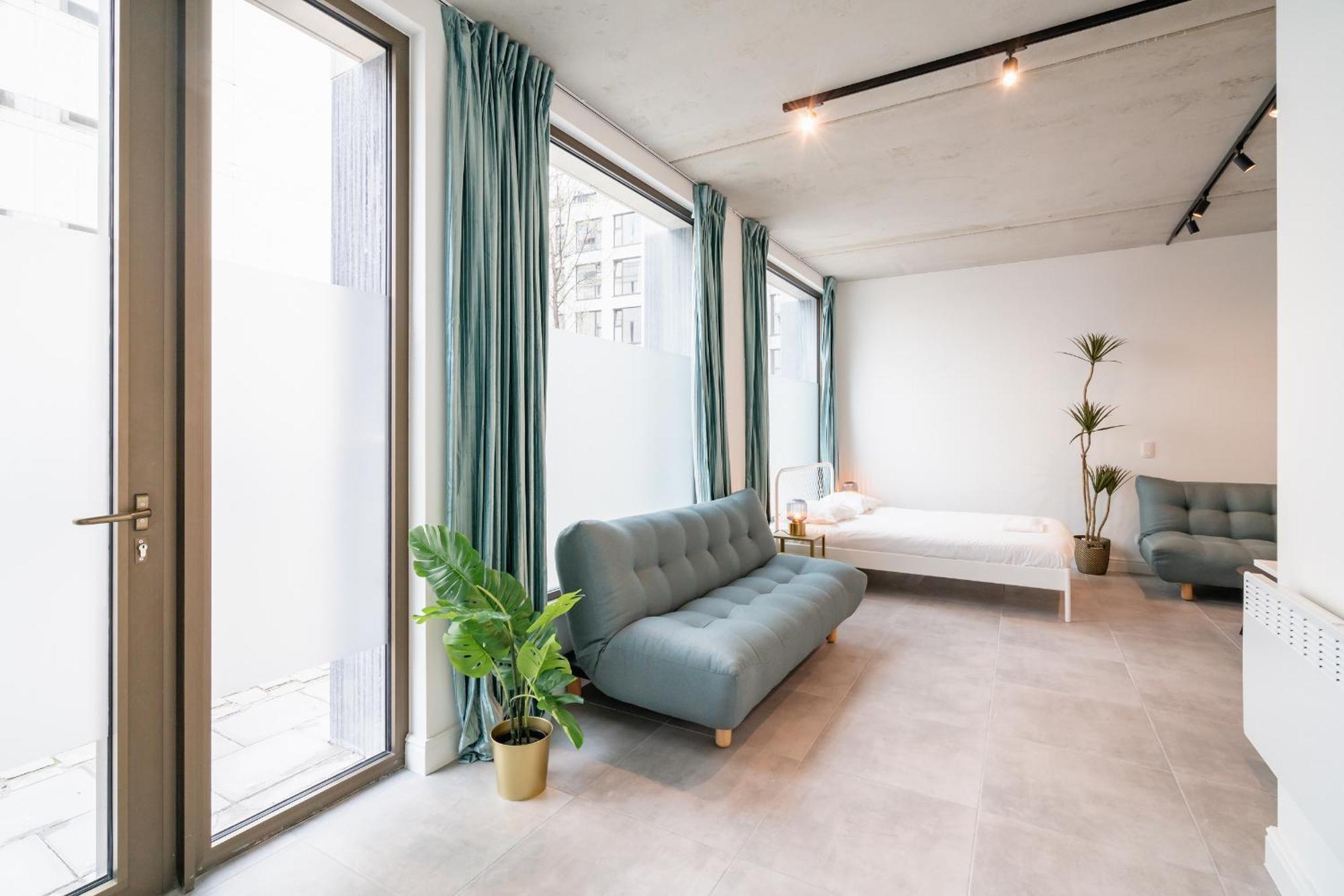 Apartment Opera In The Center Of *